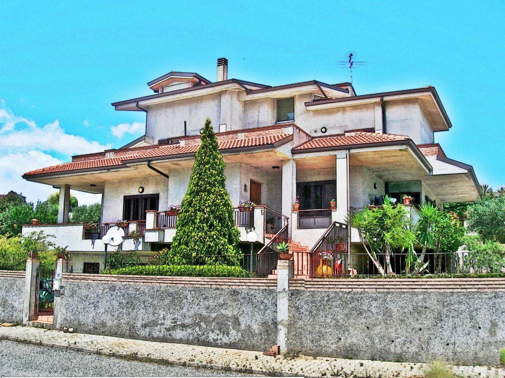 Torre Ancinale Bed & Breakfast Soverato Marina Exterior photo