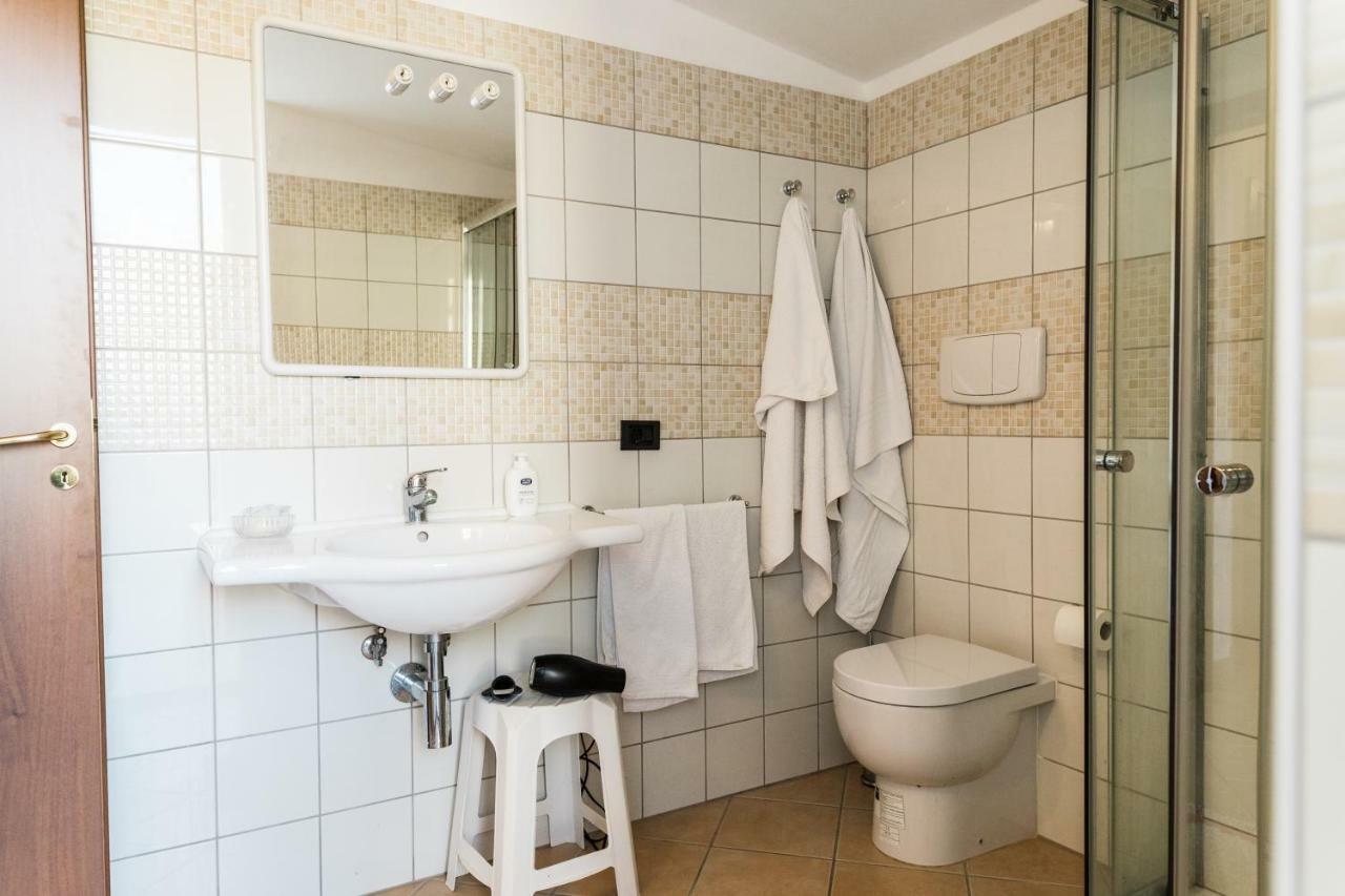 Torre Ancinale Bed & Breakfast Soverato Marina Exterior photo